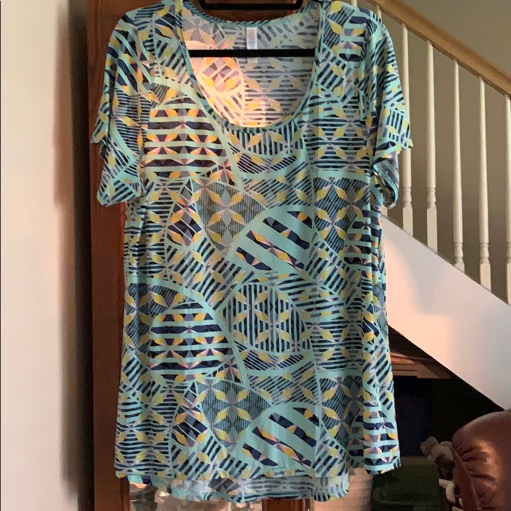 Lularoe Classic T